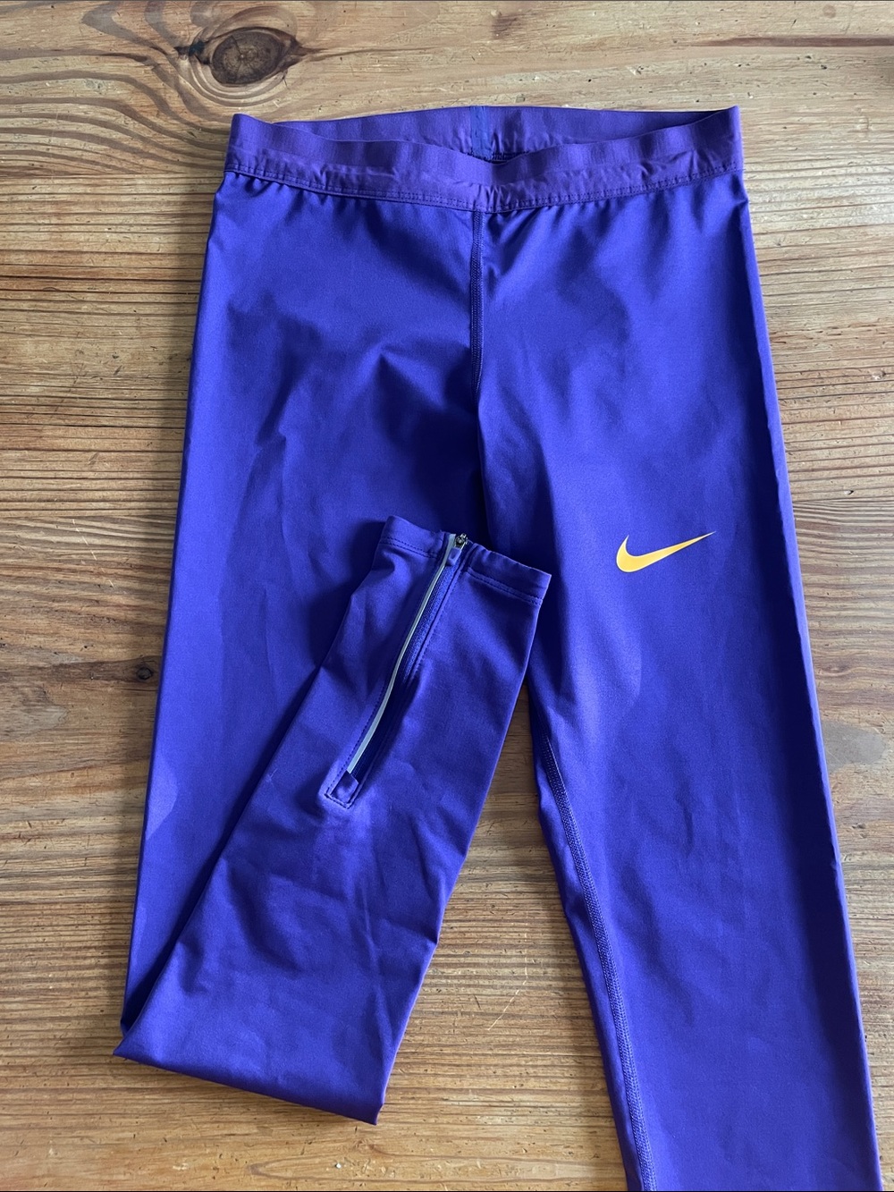 NIKE Purple Full Length Leggings Size S with zipper detail on legs